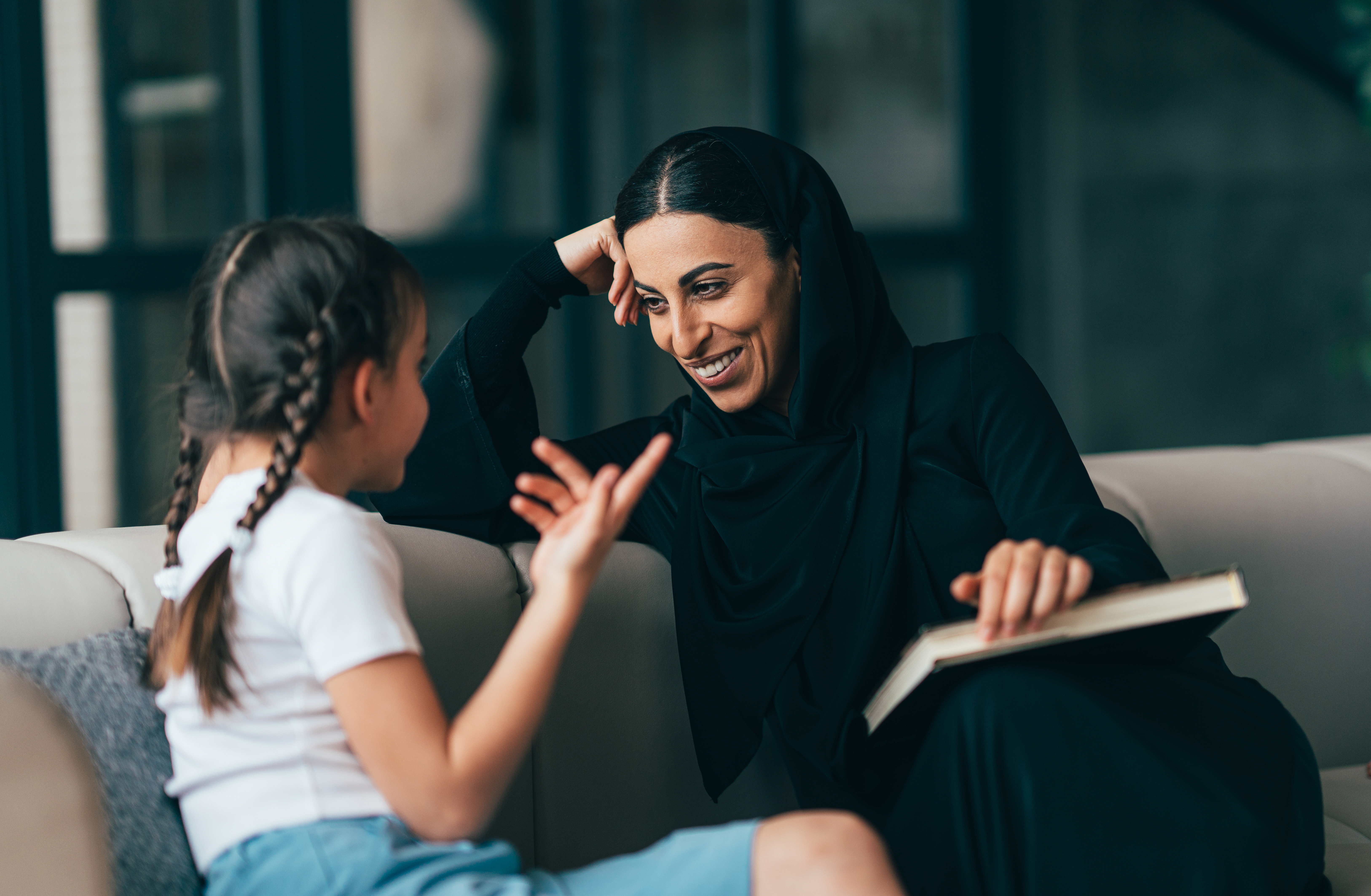 Arab women & child | Praxis