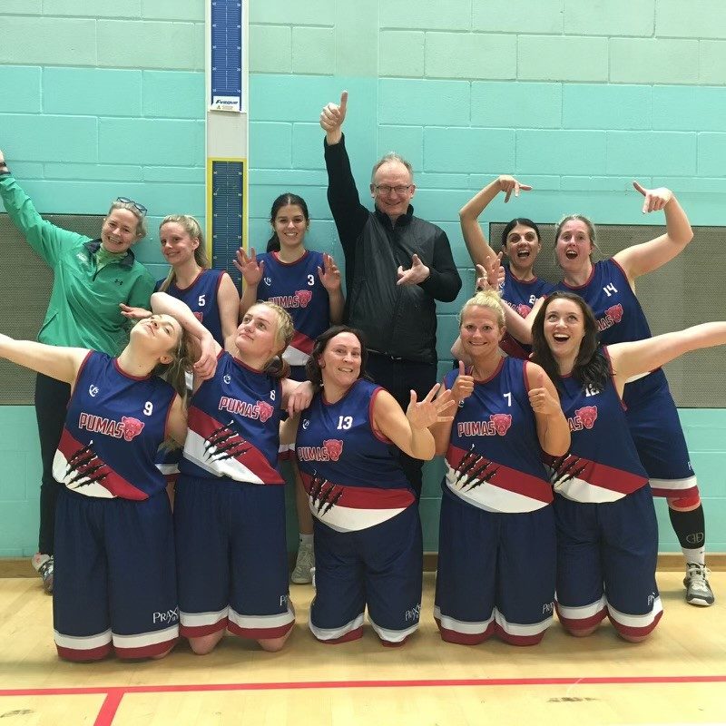 Robin Smith and the Guernsey Pumas Woman's Basketball Team